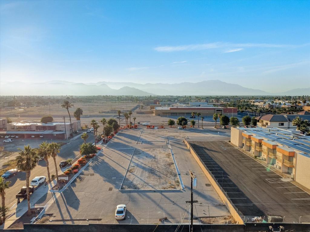 Rubidoux Street