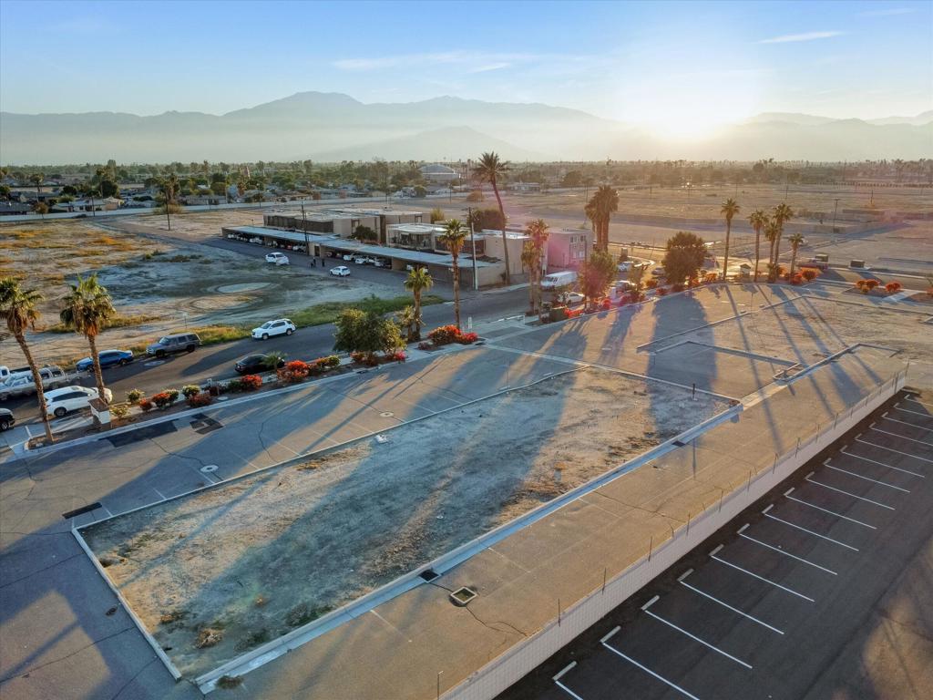 Rubidoux Street
