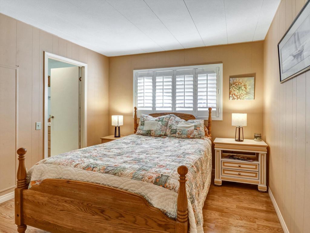 73549 Algonquin Place