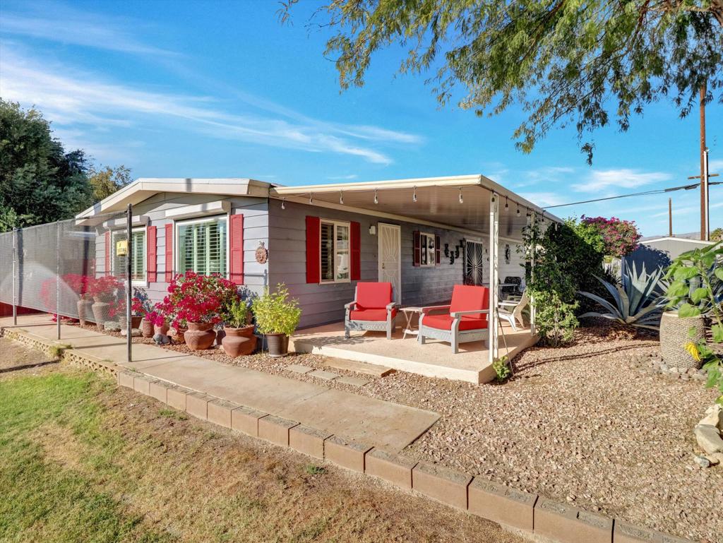 73549 Algonquin Place