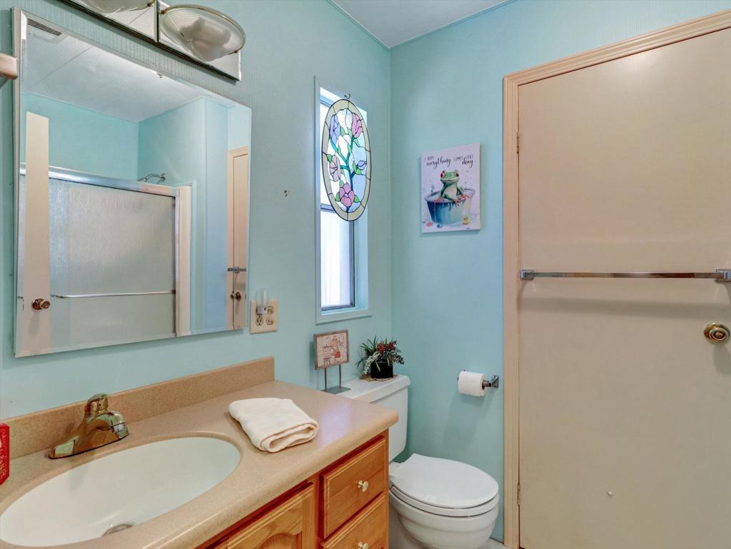 73549 Algonquin Place