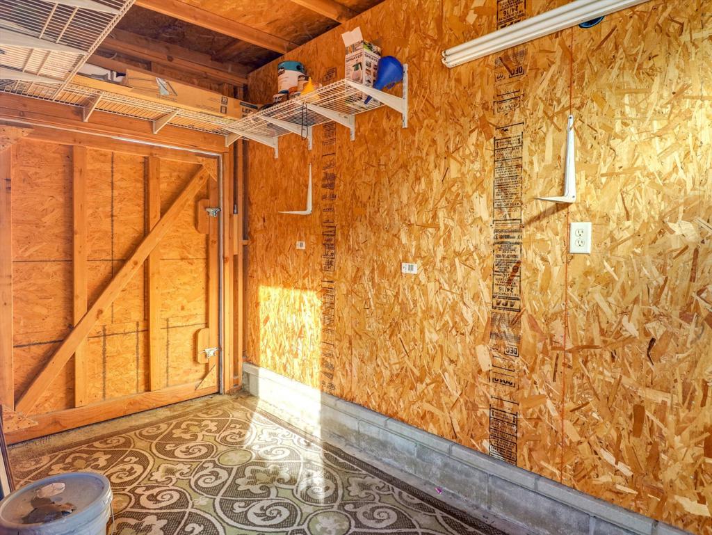 73549 Algonquin Place