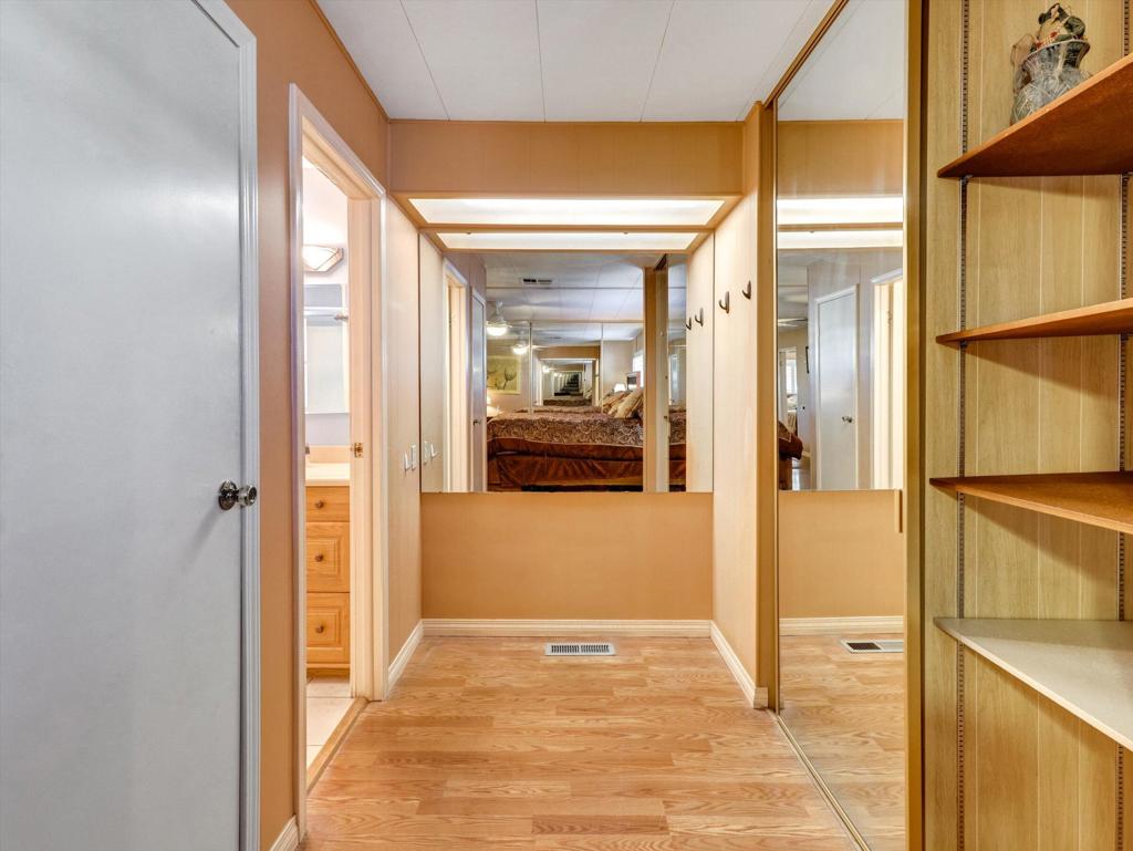 73549 Algonquin Place