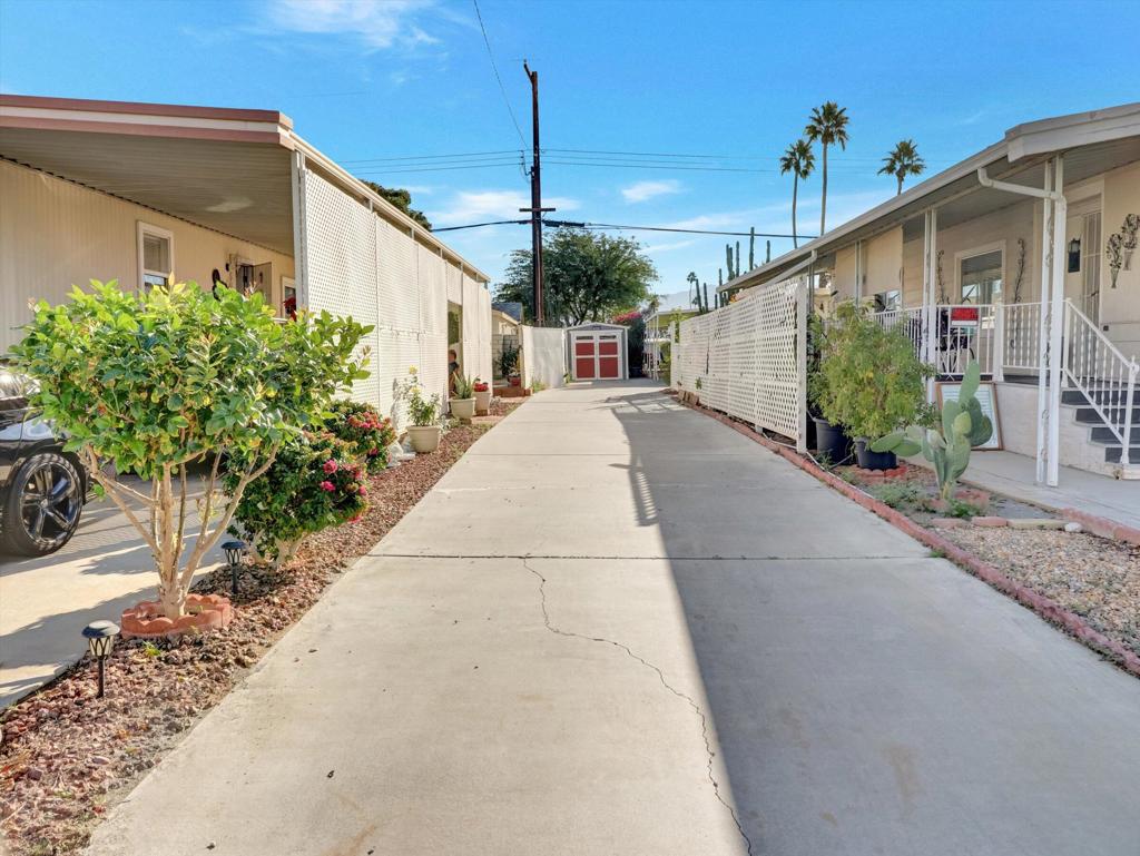 73549 Algonquin Place