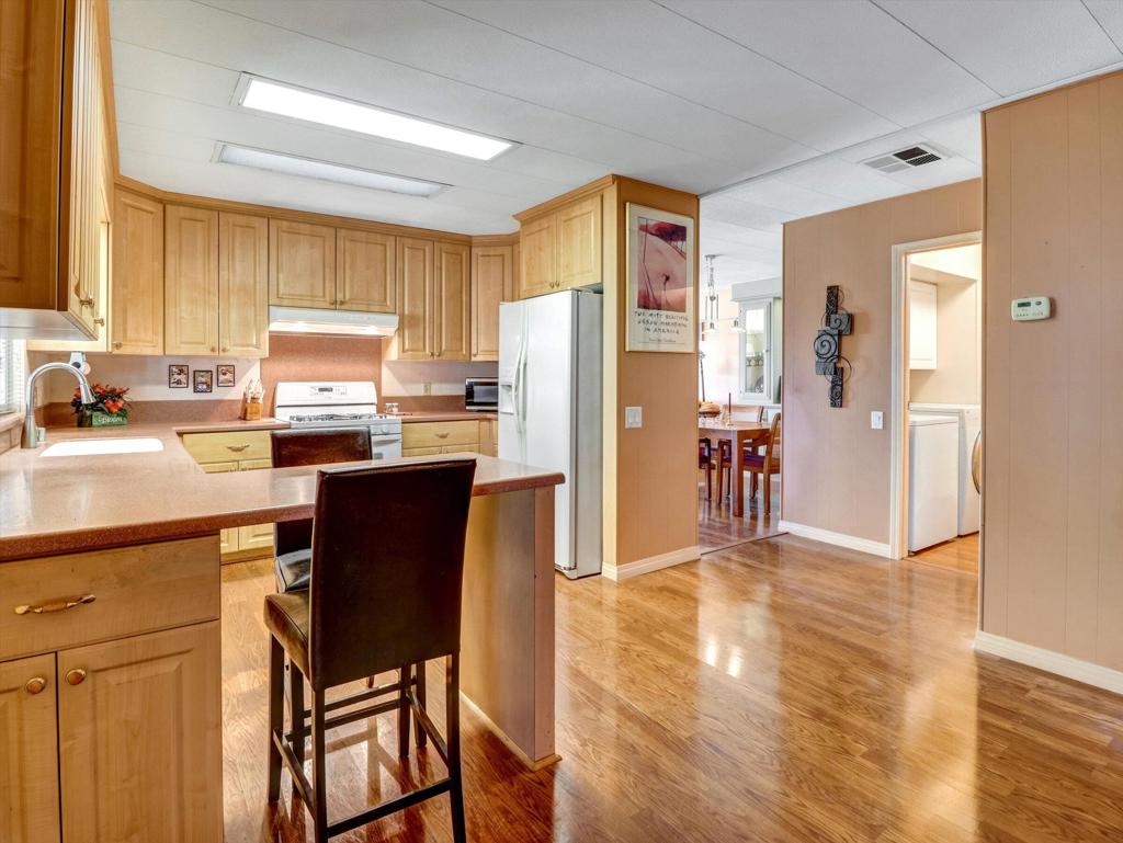 73549 Algonquin Place