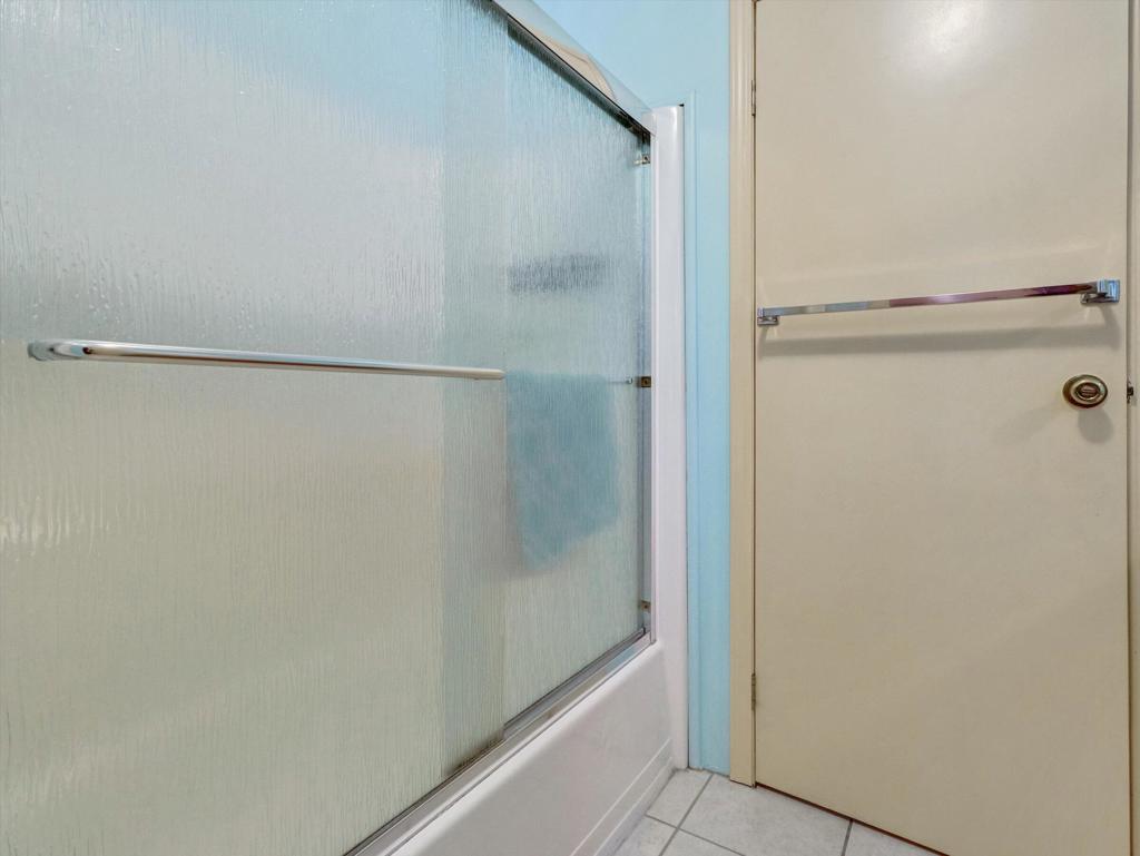 73549 Algonquin Place