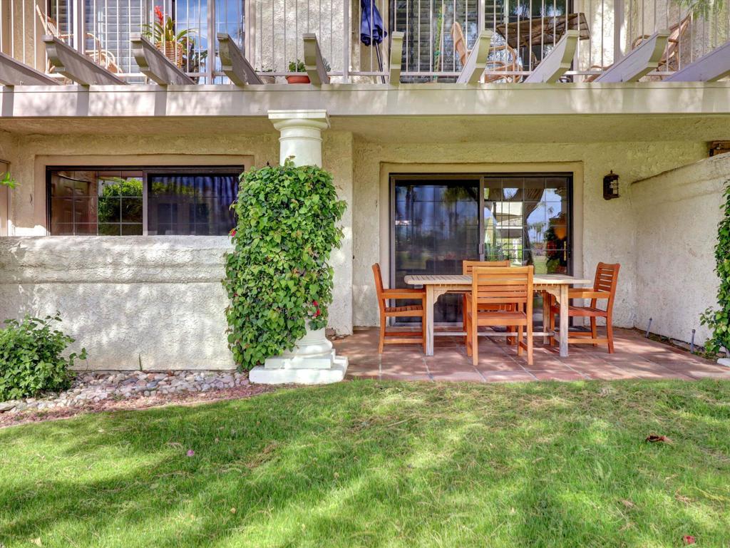 2001 E Camino Parocela G45