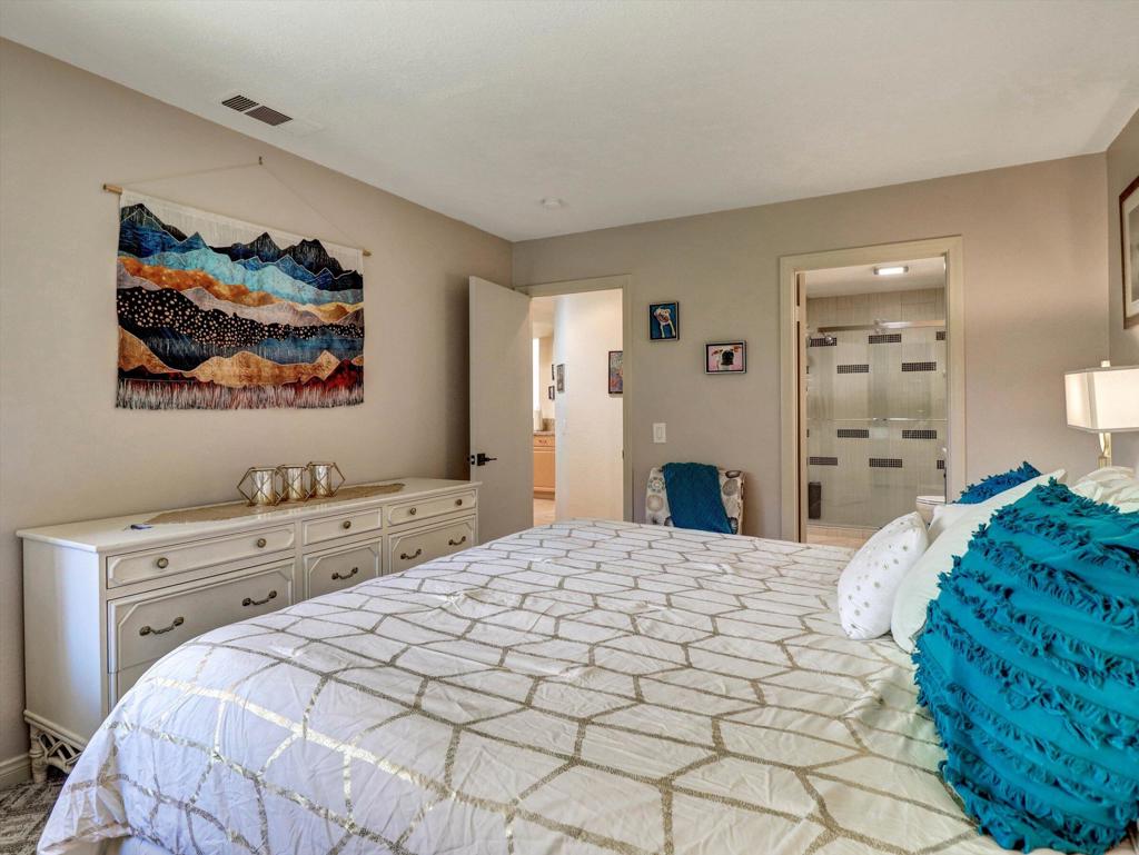 76752 Chrysanthemum Way