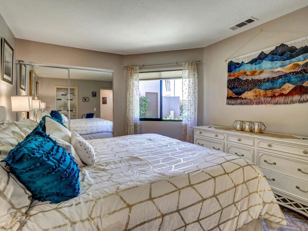 76752 Chrysanthemum Way