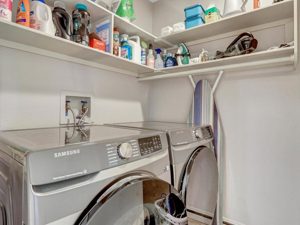 76752 Chrysanthemum Way