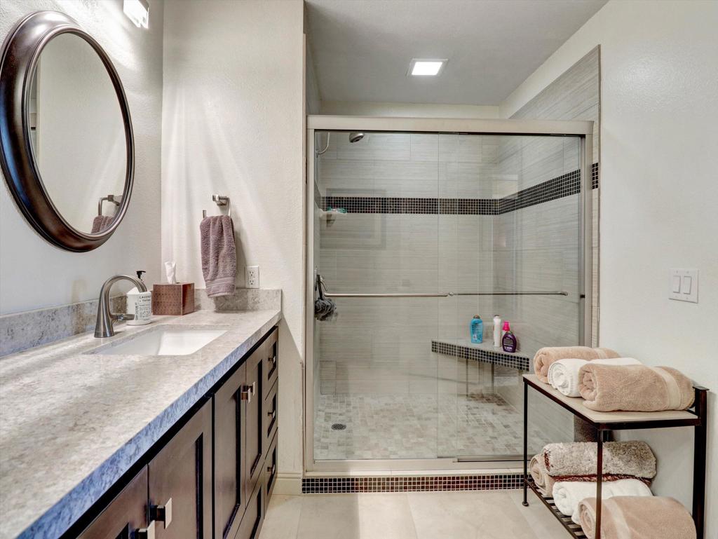 76752 Chrysanthemum Way