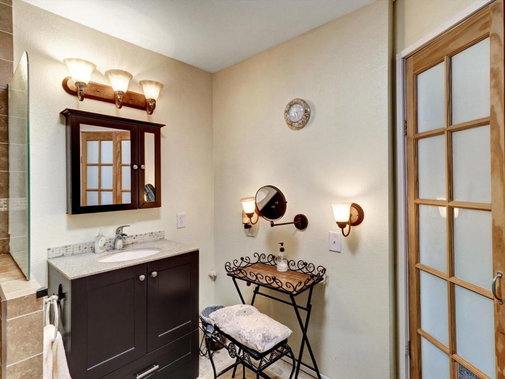 49305 California 74 139