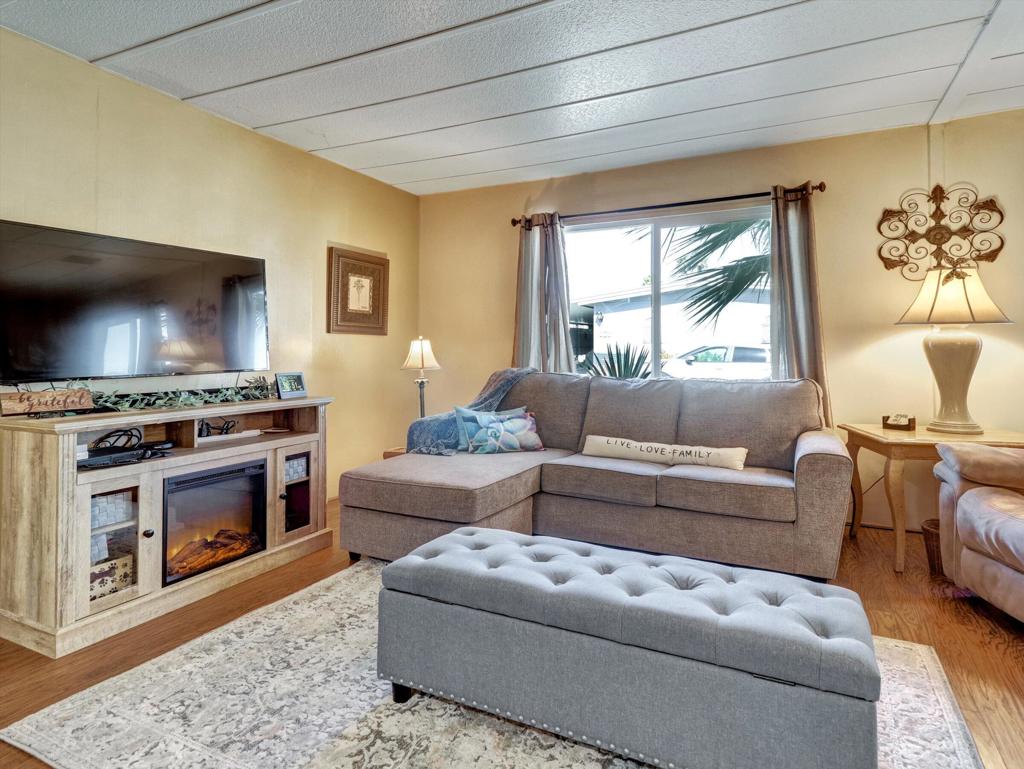 49305 California 74 139