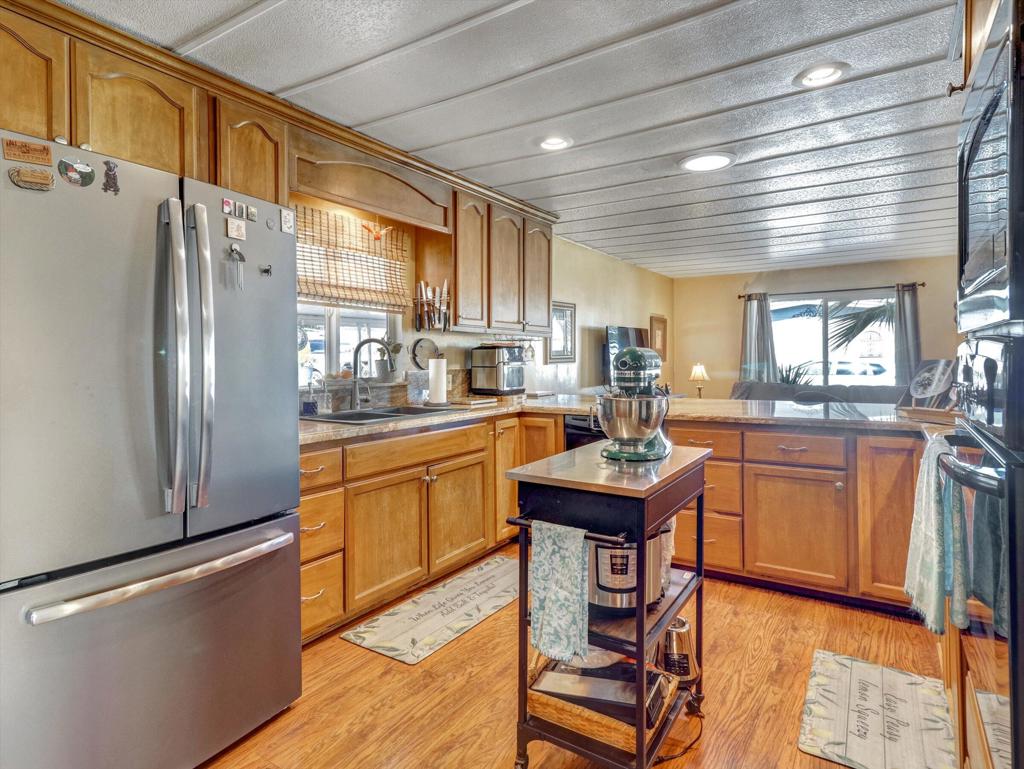 49305 California 74 139