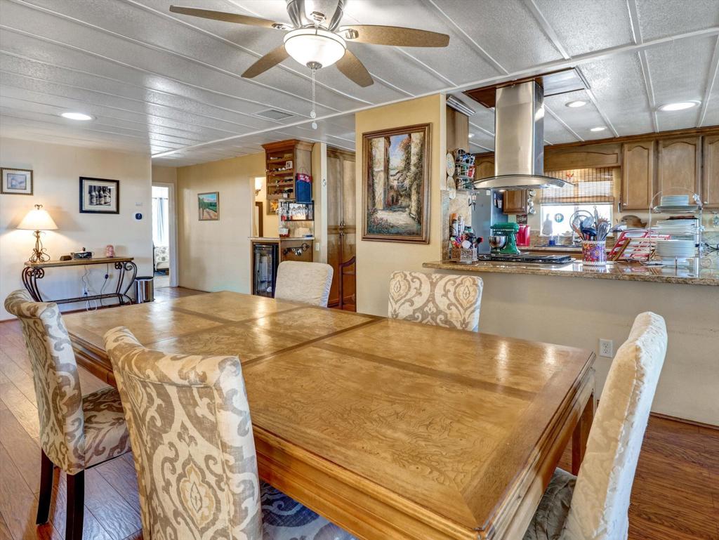 49305 California 74 139