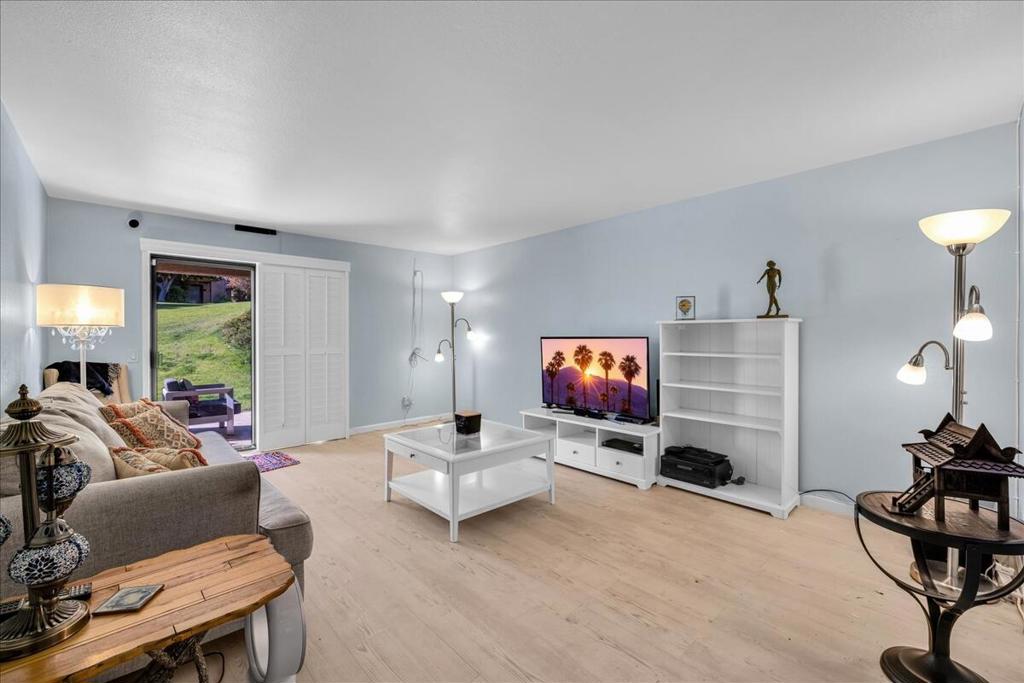 72303 Sommerset Drive