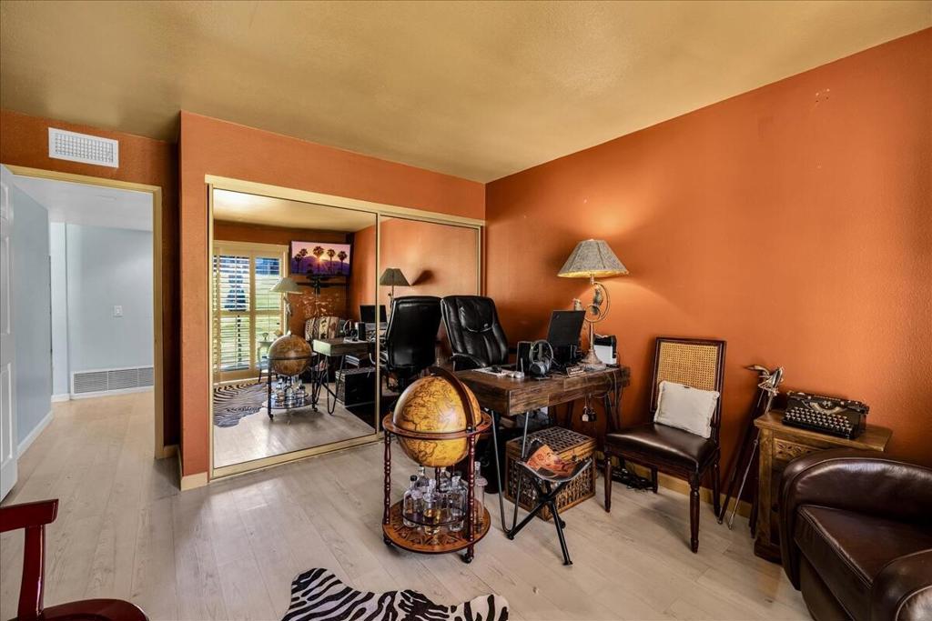 72303 Sommerset Drive