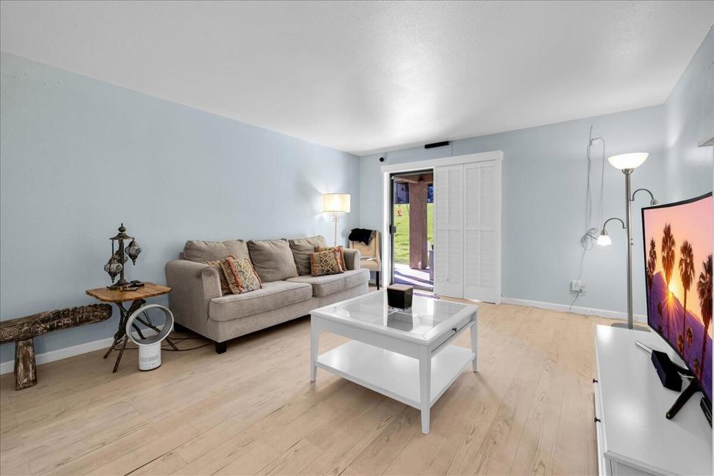 72303 Sommerset Drive