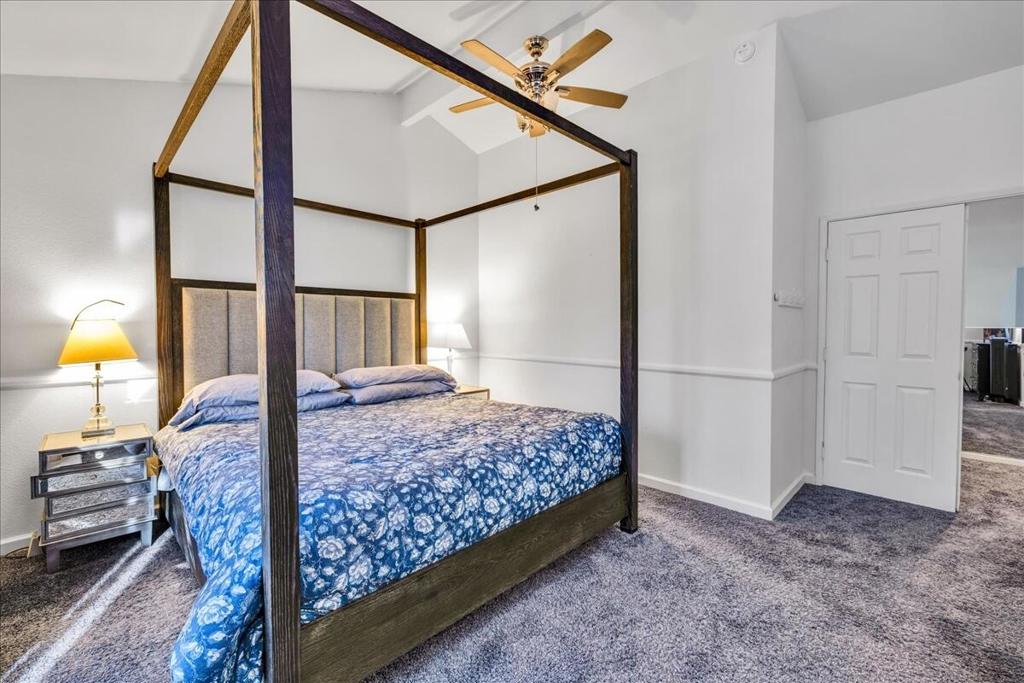 72303 Sommerset Drive