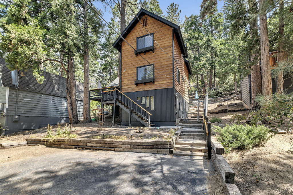 25840 Scenic Drive