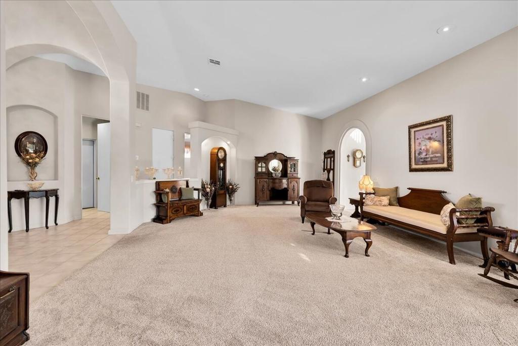 50915 Paloma Court
