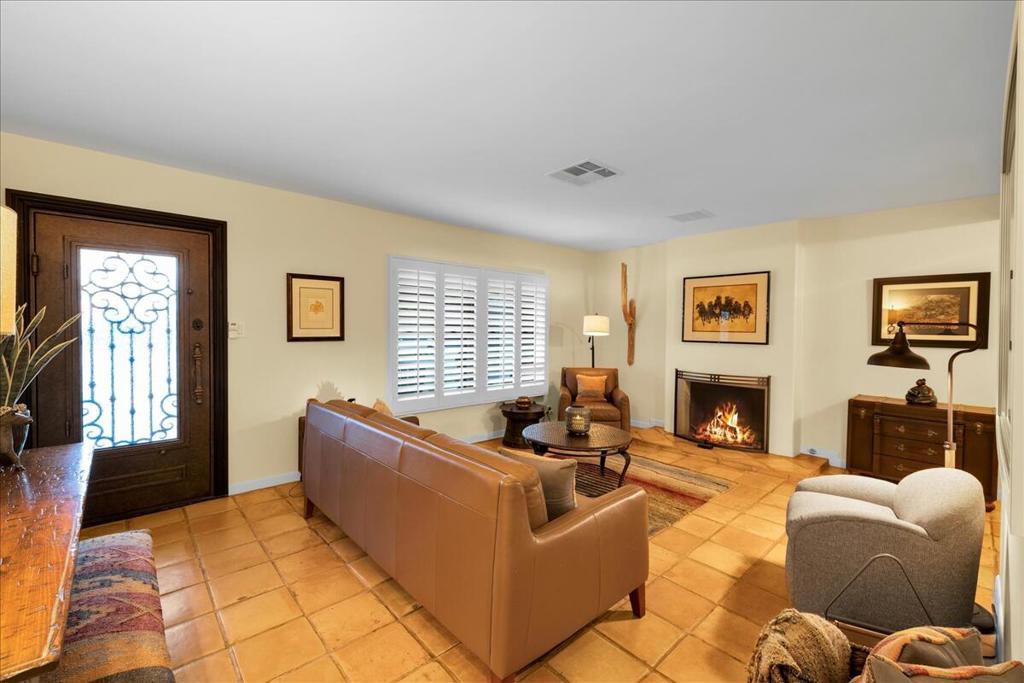 1508 E El Alameda