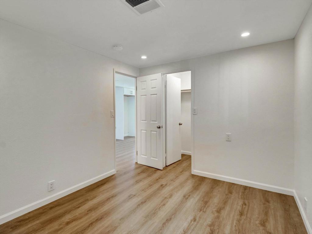 15687 Palm Drive 73