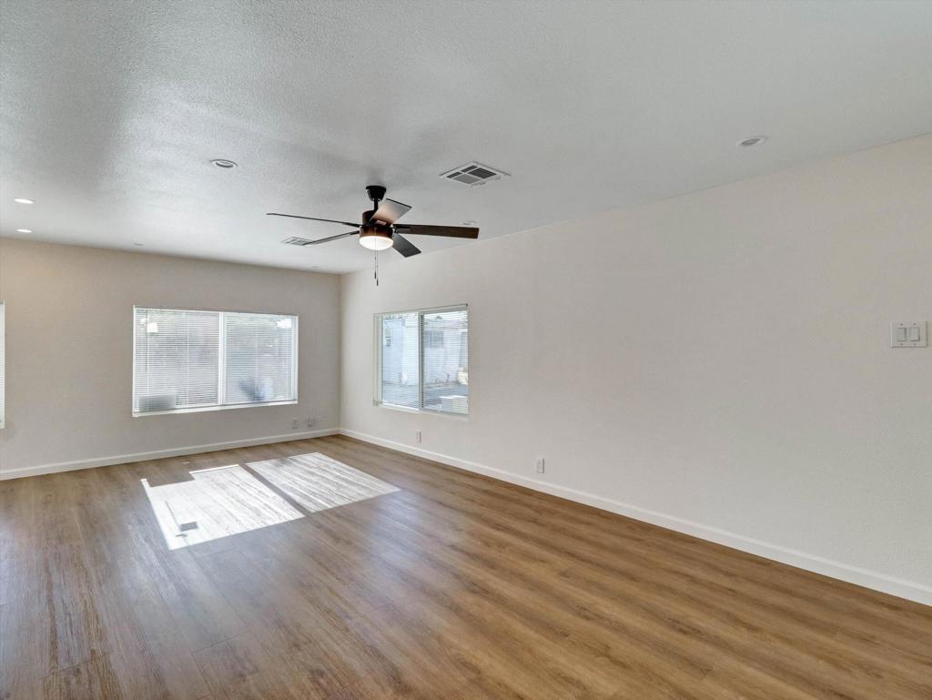 15687 Palm Drive 73