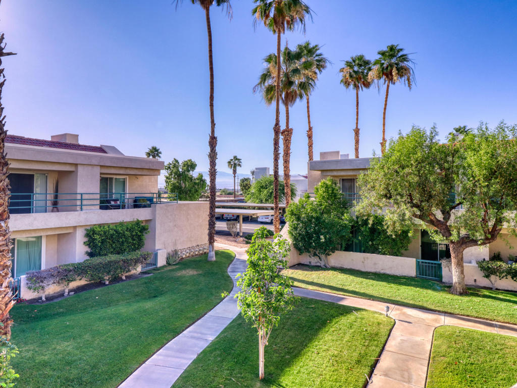32505 Candlewood Drive 18