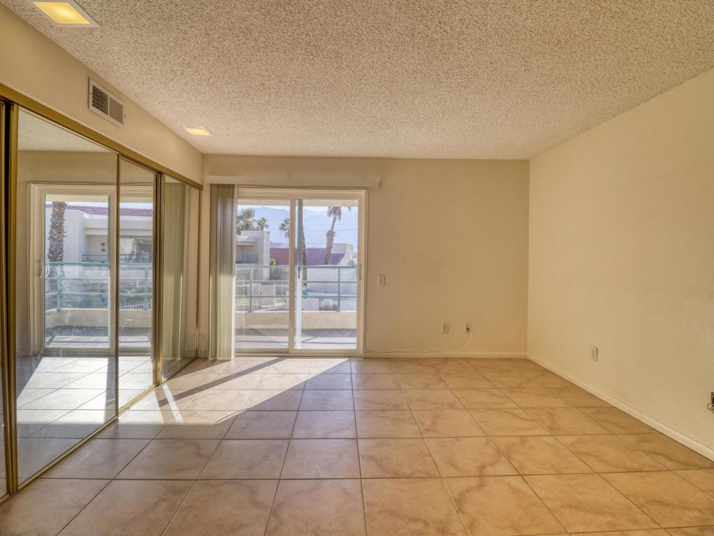 32505 Candlewood Drive 18