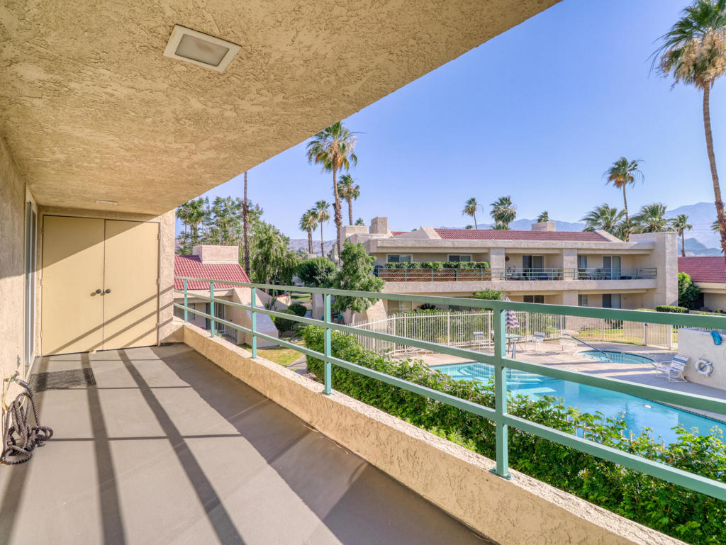 32505 Candlewood Drive 18