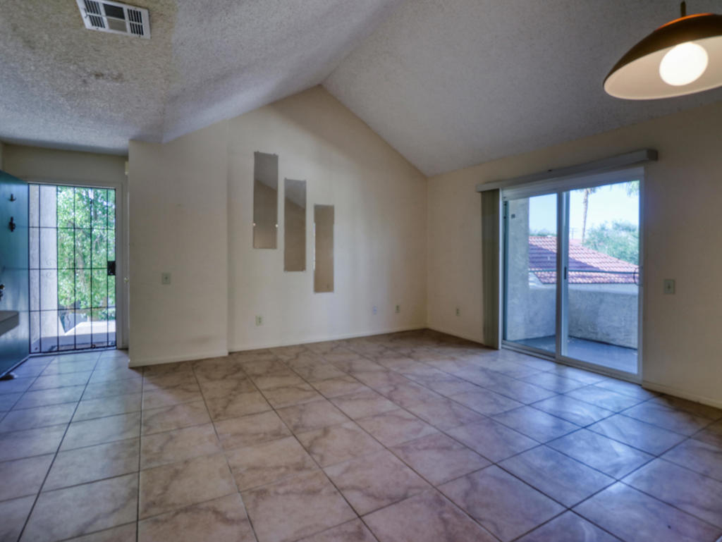 32505 Candlewood Drive 18