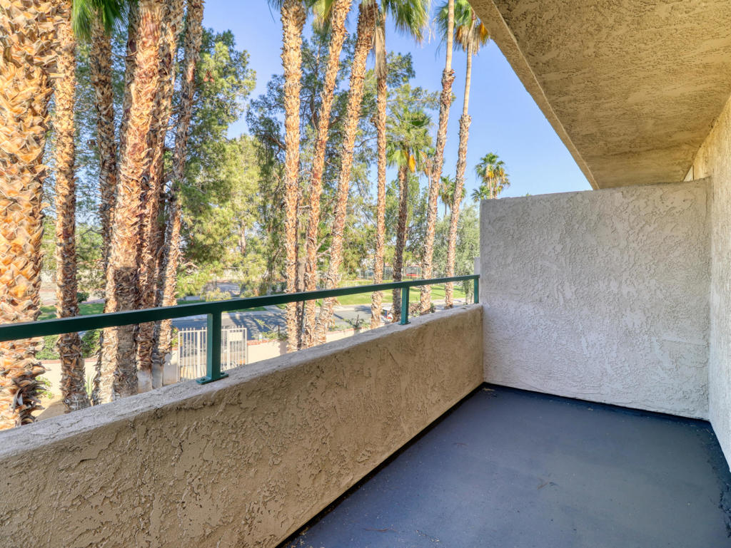 32505 Candlewood Drive 18