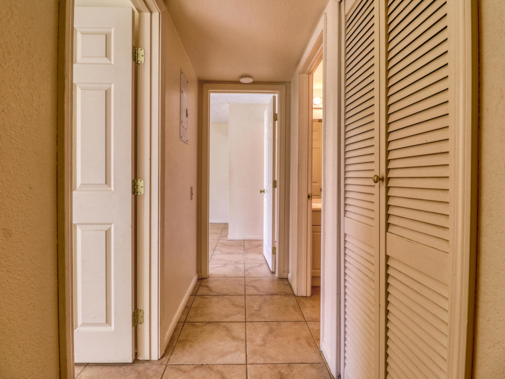 32505 Candlewood Drive 18