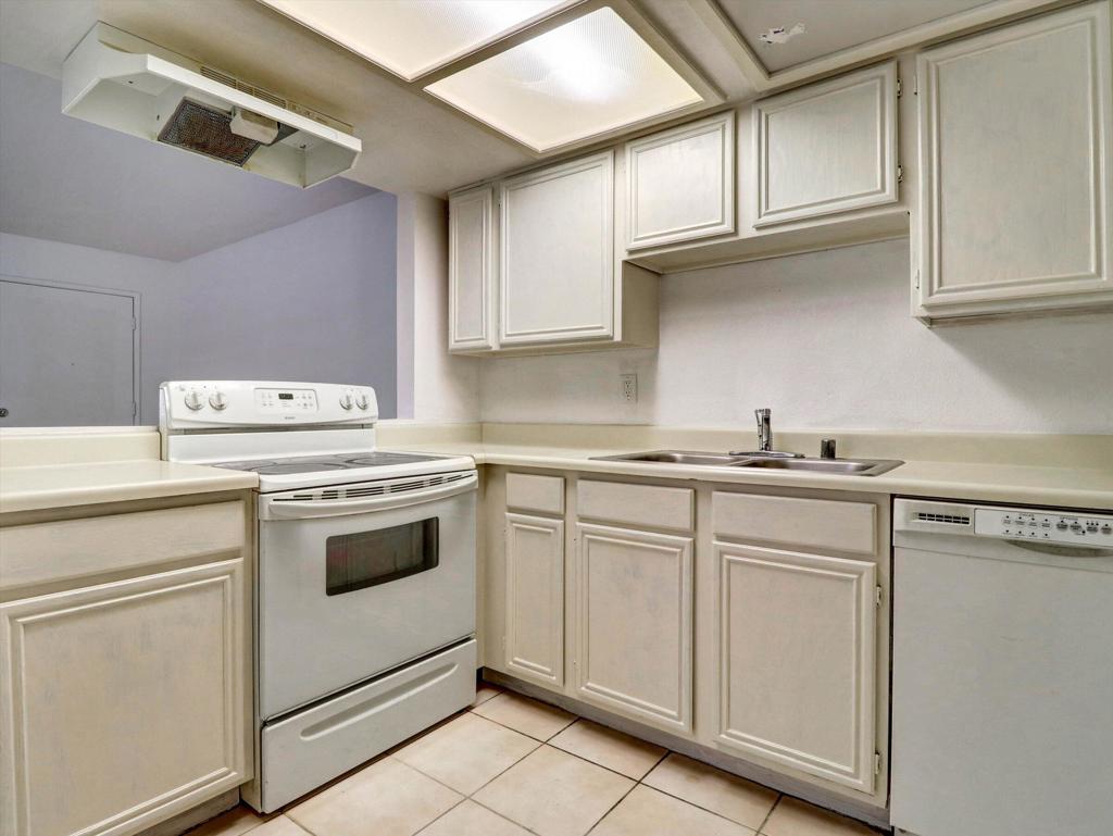32505 Candlewood Drive 85
