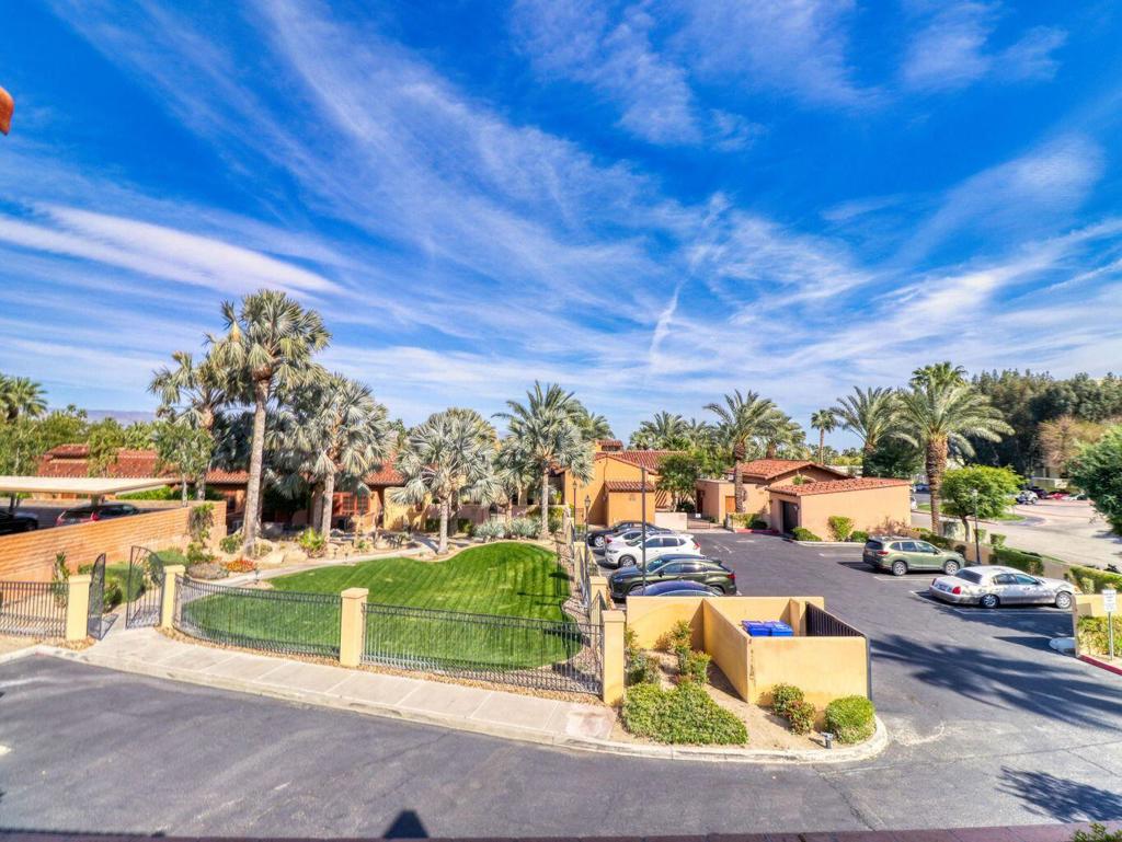 291 E Mel Avenue 342