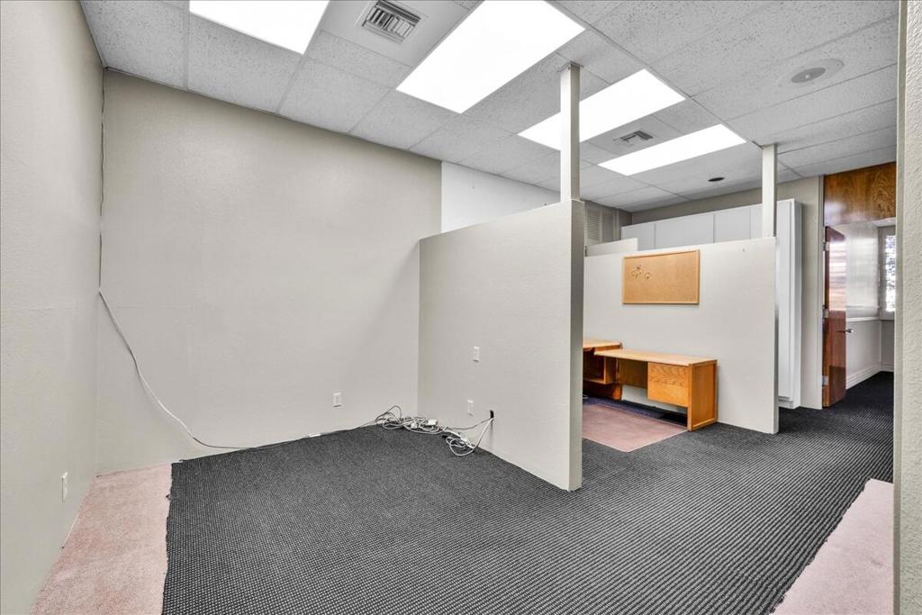 74090 El Paseo 101