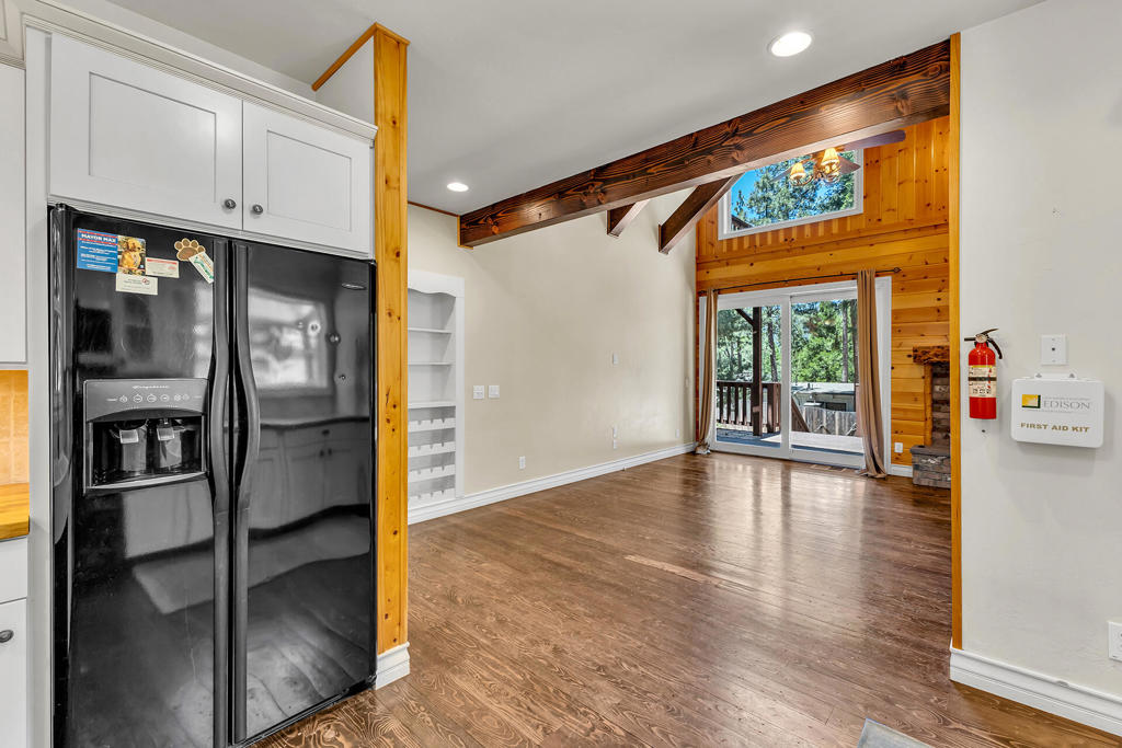 53590 Marian View Drive
