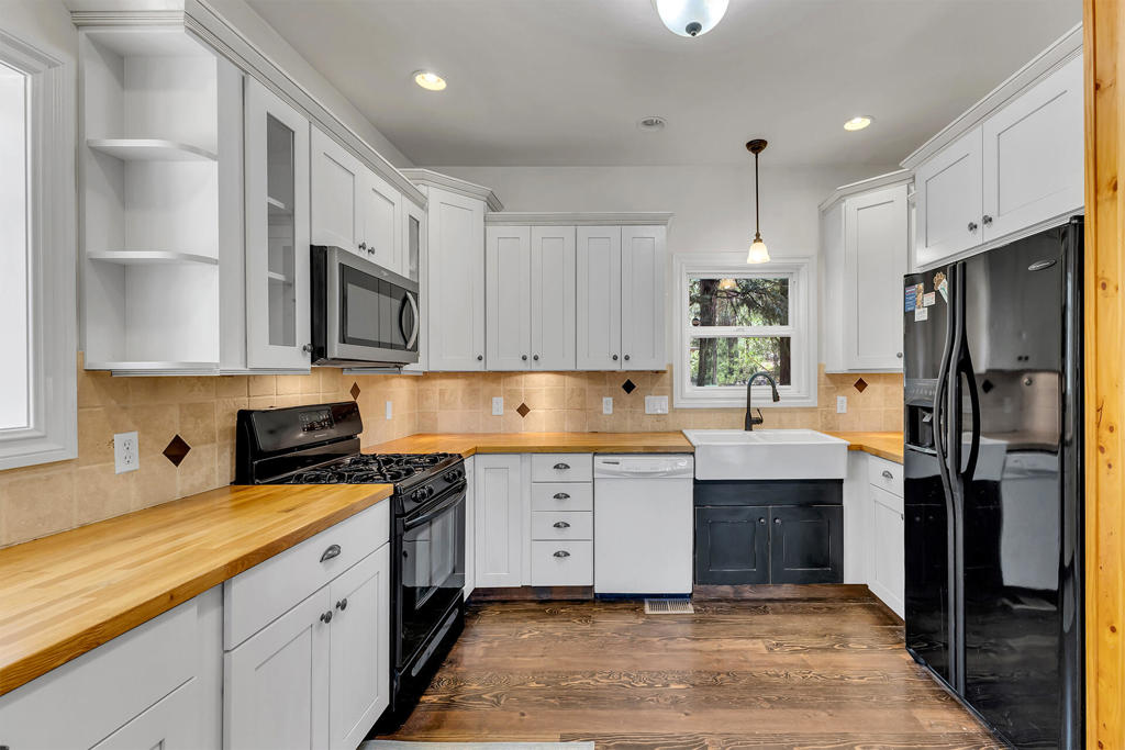 53590 Marian View Drive