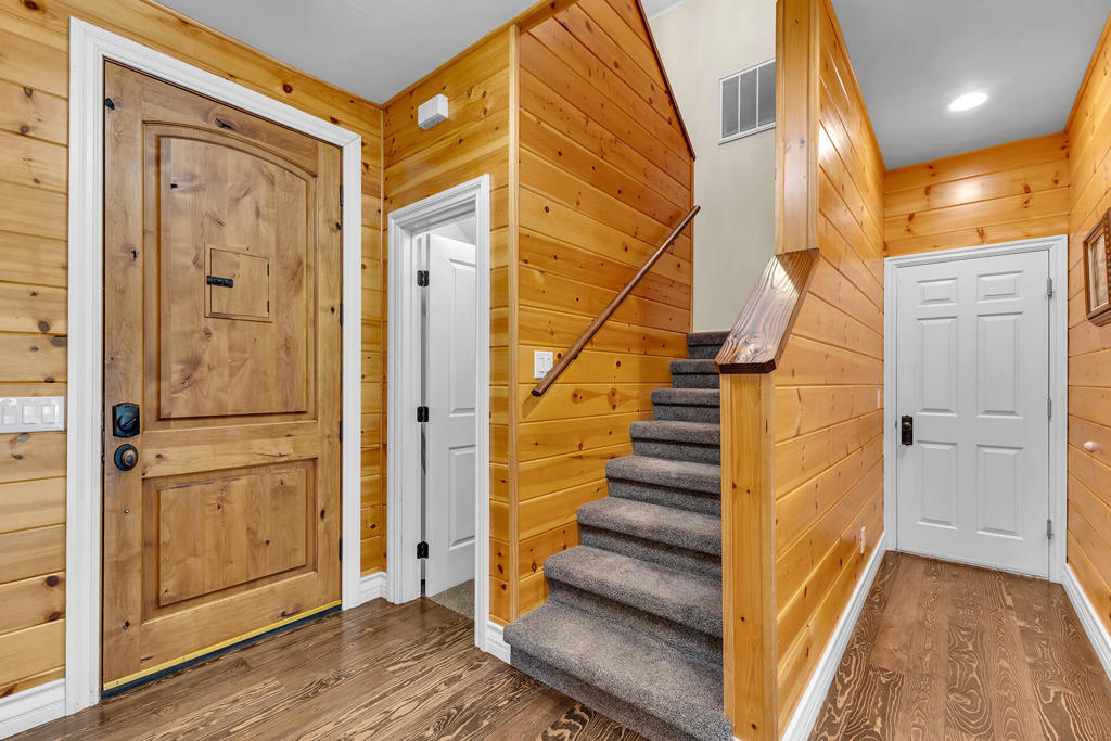 53590 Marian View Drive