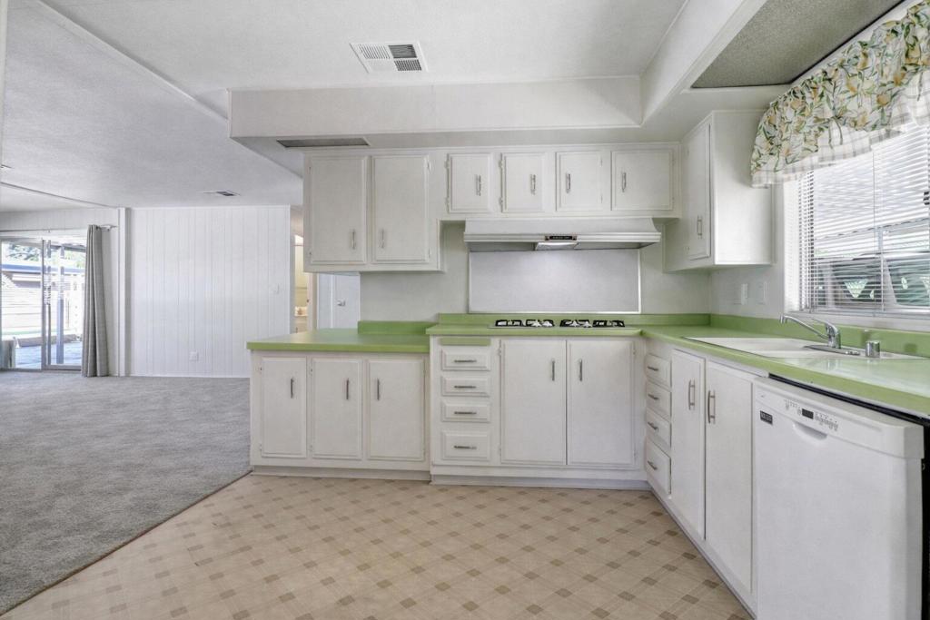 49305 Hwy 74 Spc 7