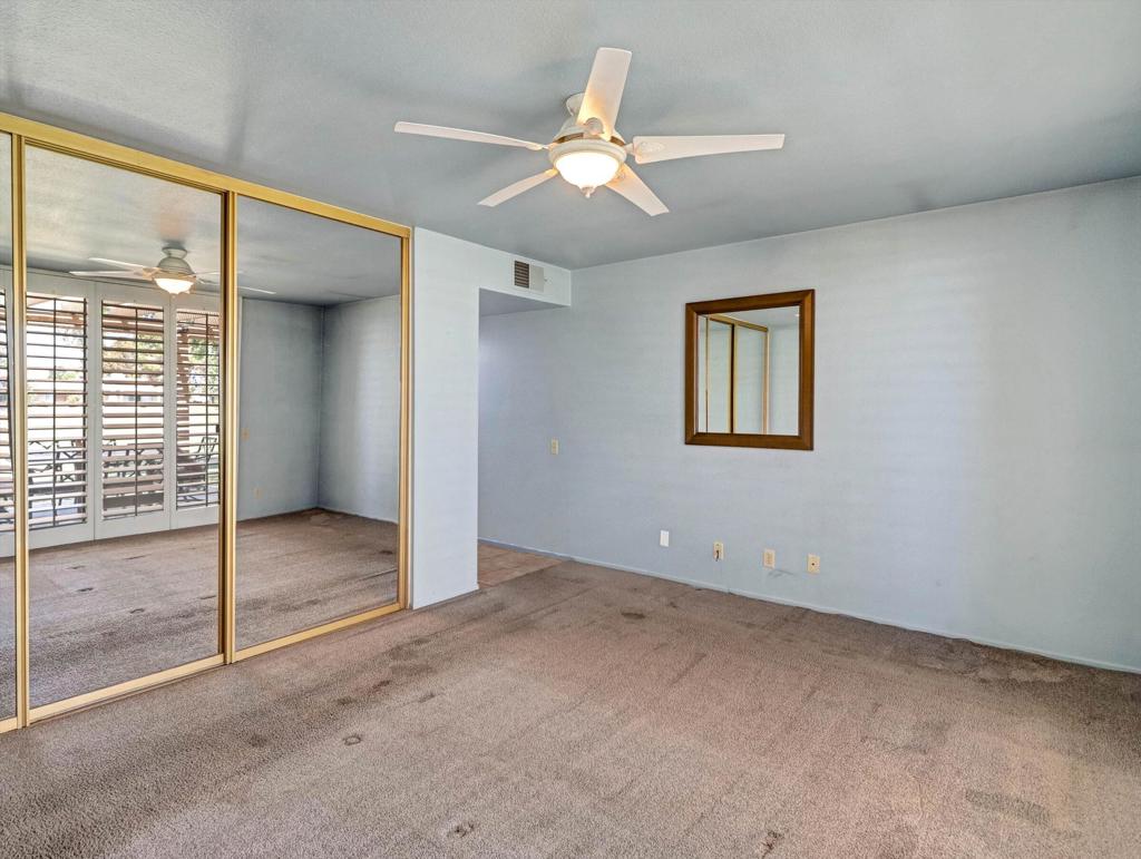 35886 Paseo Circulo W