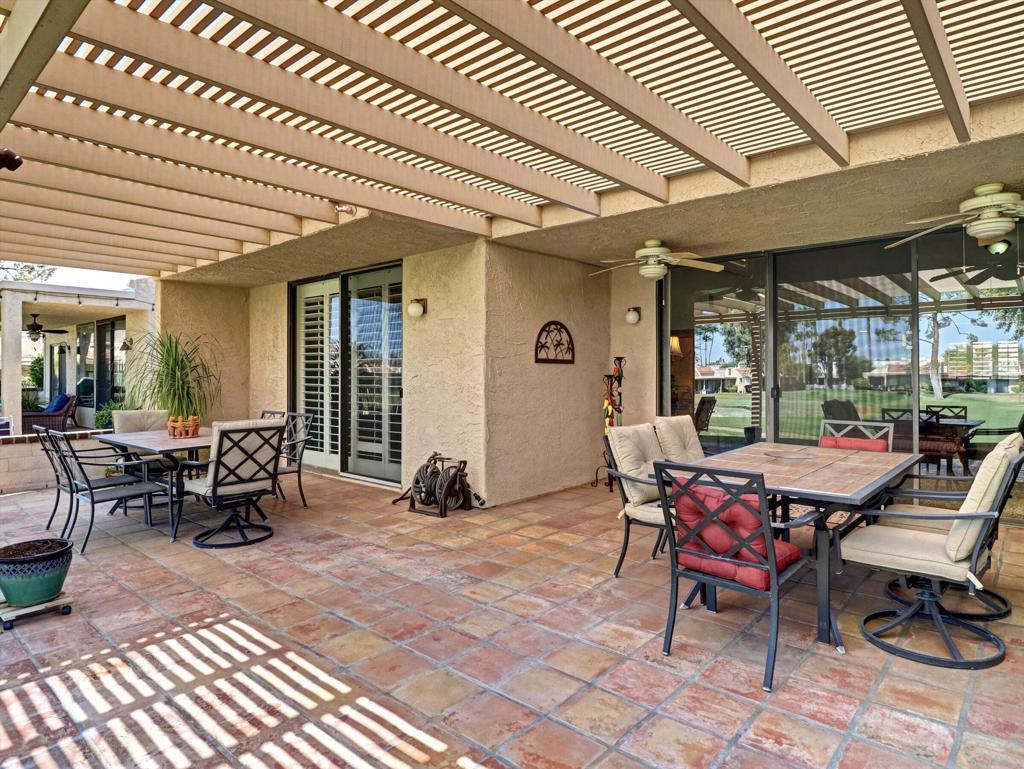 35886 Paseo Circulo W