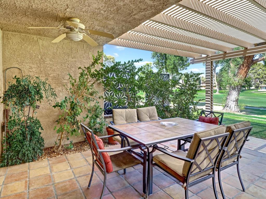 35886 Paseo Circulo W