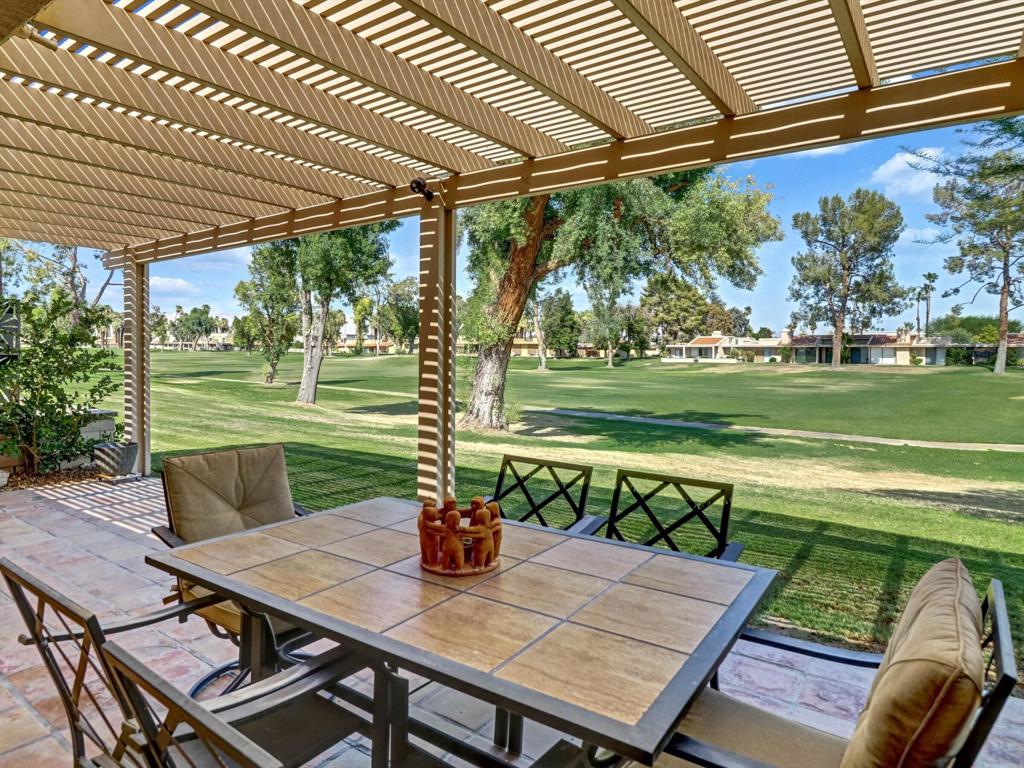 35886 Paseo Circulo W