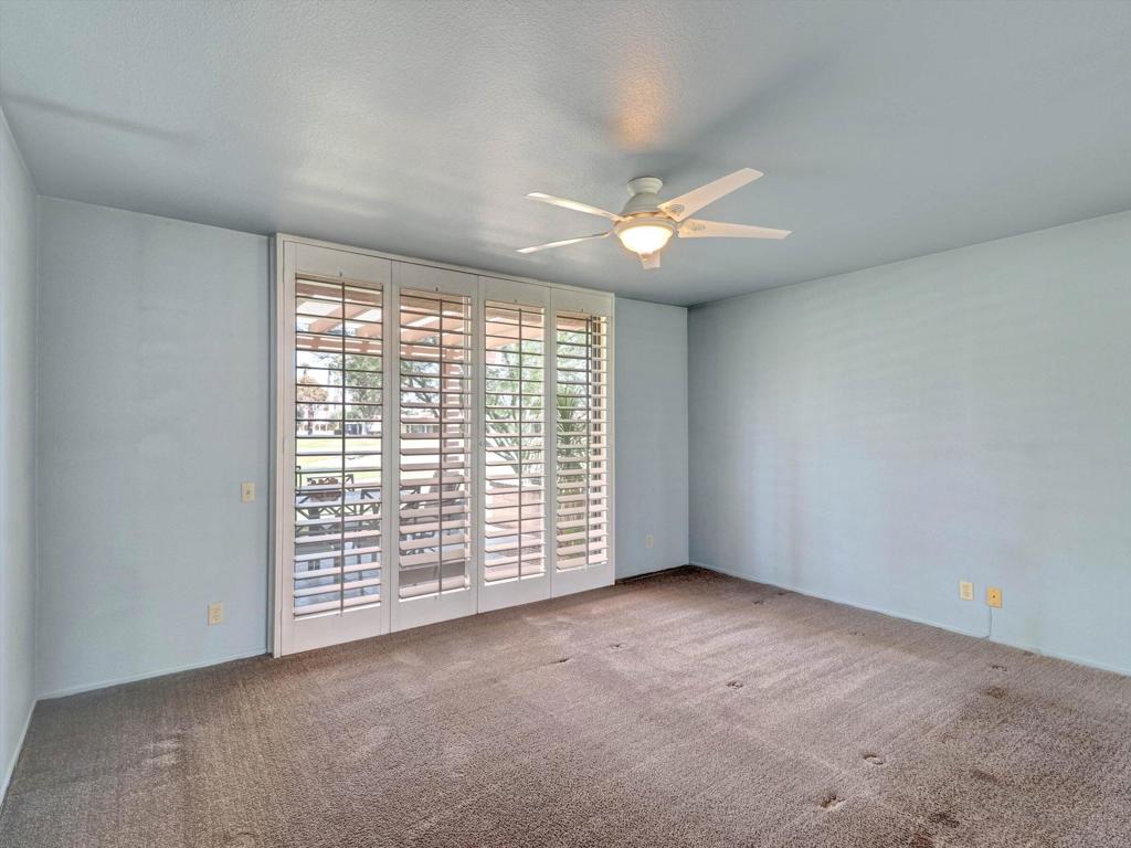 35886 Paseo Circulo W