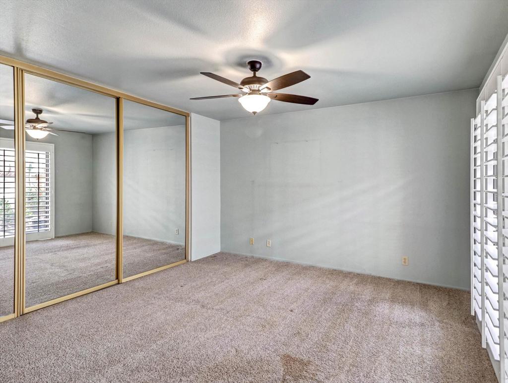 35886 Paseo Circulo W