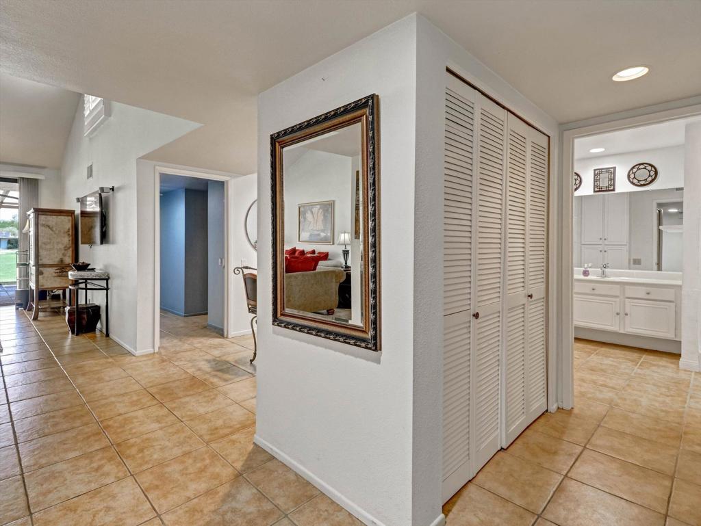35886 Paseo Circulo W