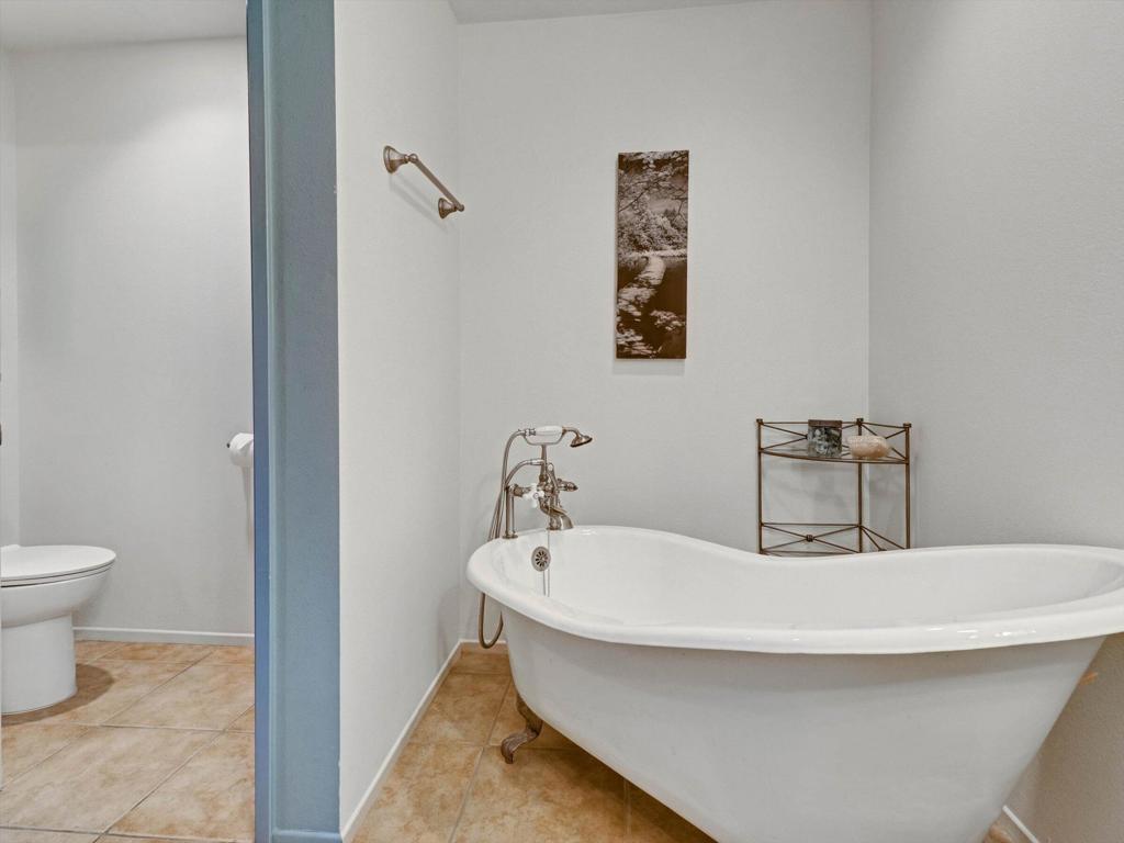 35886 Paseo Circulo W