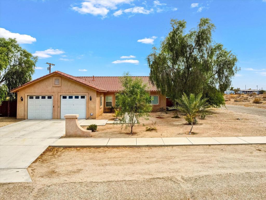 1081 Aberdeen Drive